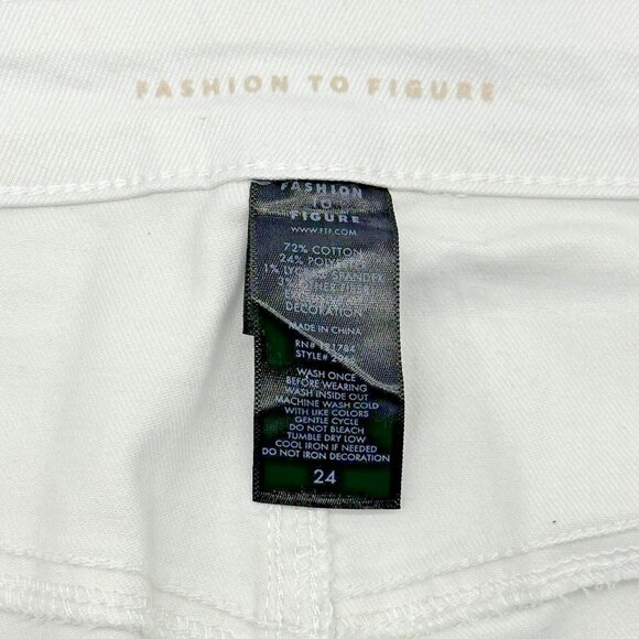 Fashion To Figure The Straight Leg Women's Plus Size 24 White Distressed Jeans - Picture 6 of 10